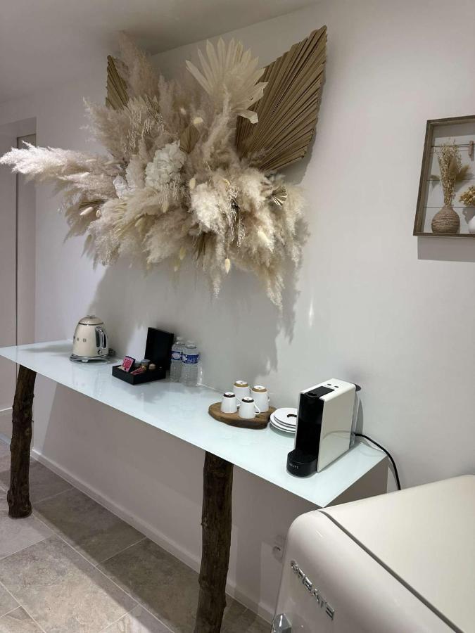 Appartement Jacuzzi Prive Avinyon Dış mekan fotoğraf